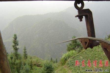 山区索道运输水果,山地钢丝绳运输索道