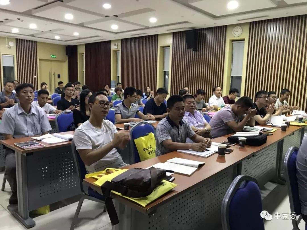 农业技术管理员,农业技术人员岗位职责
