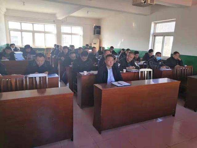 农业农村局管理岗,在农业局上班一般做什么